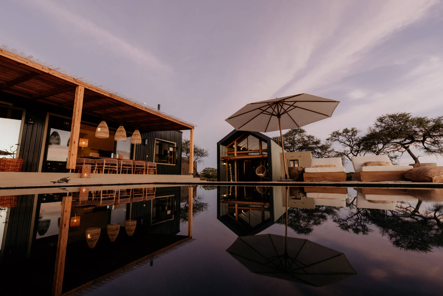 THE WORLDS NUMBER 1 ONLINE LUXURY SAFARI MAGAZINE